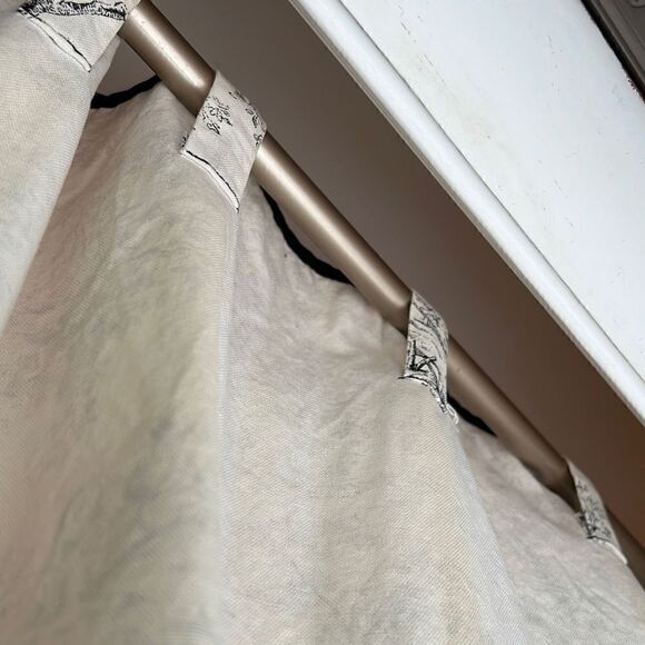 Bloom Craft Home Cotton 4 Piece Floral Curtain Panel Black White Size 41"x75" - Picture 8 of 10